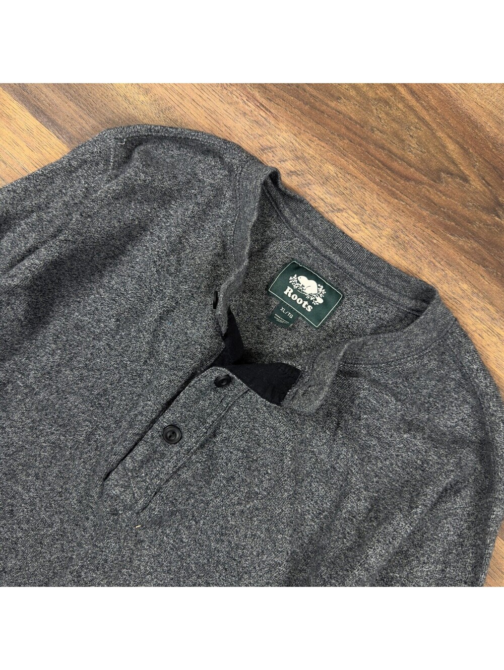 Roots Henley Shirt Mens XL Charcoal Gray Heathered Knit